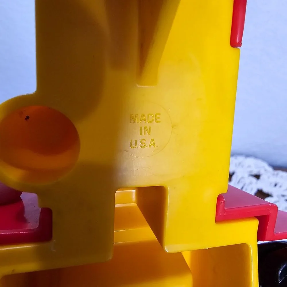 Vintage Fisher-Price‎ Toy Tractor Circa 1980
